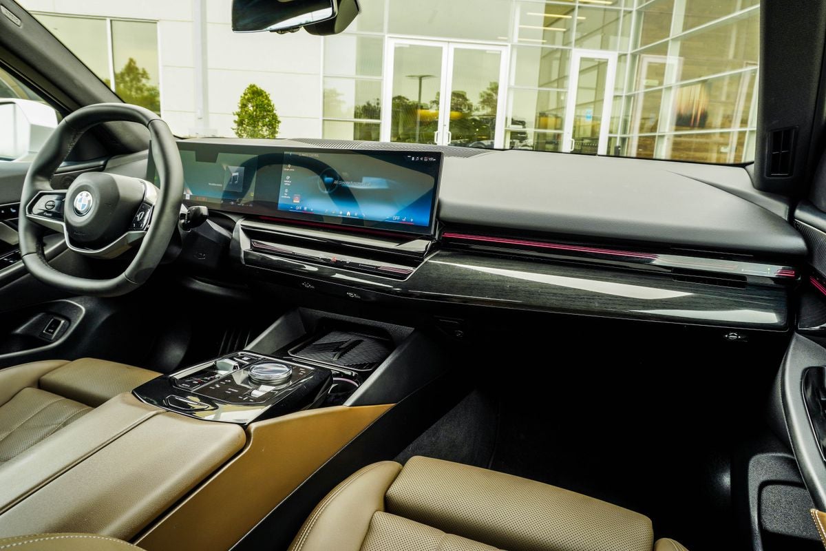 2026 BMW 5 Series 530i xDrive