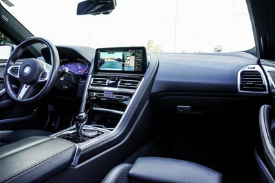 2025 BMW 8 Series 840