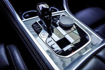 2025 BMW 8 Series 840