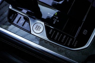 2025 BMW 8 Series 840