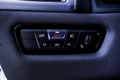 2025 BMW 8 Series 840