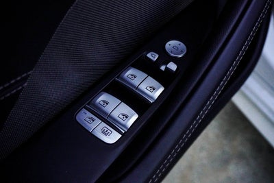 2025 BMW 8 Series 840