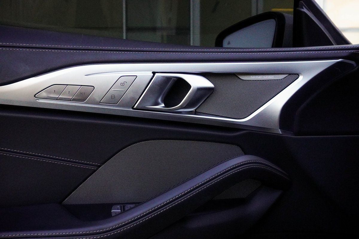 2025 BMW 8 Series 840