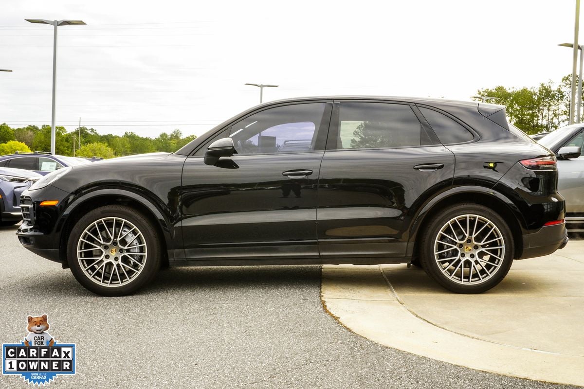 2023 Porsche Cayenne Platinum Edition