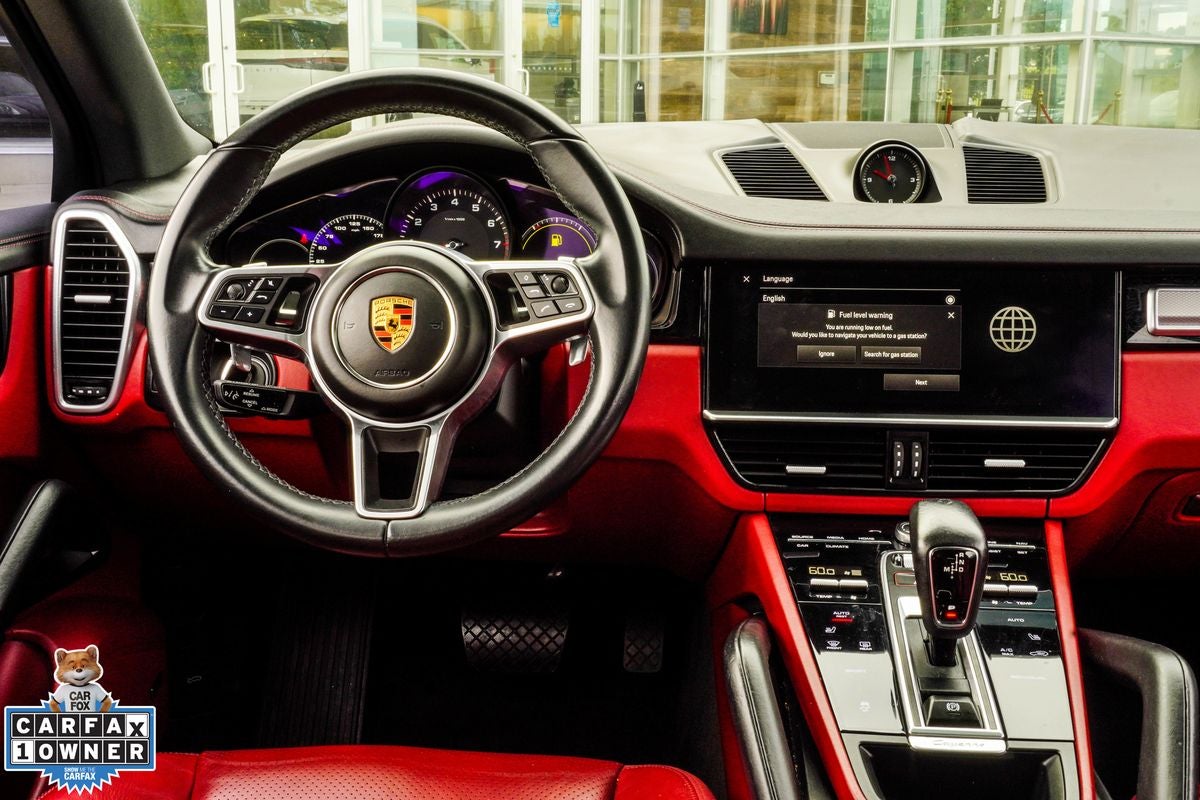 2023 Porsche Cayenne Platinum Edition