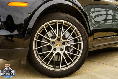 2023 Porsche Cayenne Platinum Edition