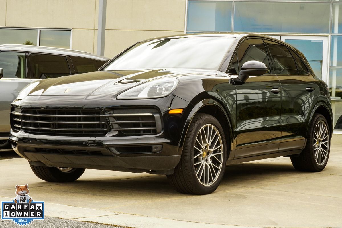 2023 Porsche Cayenne Platinum Edition