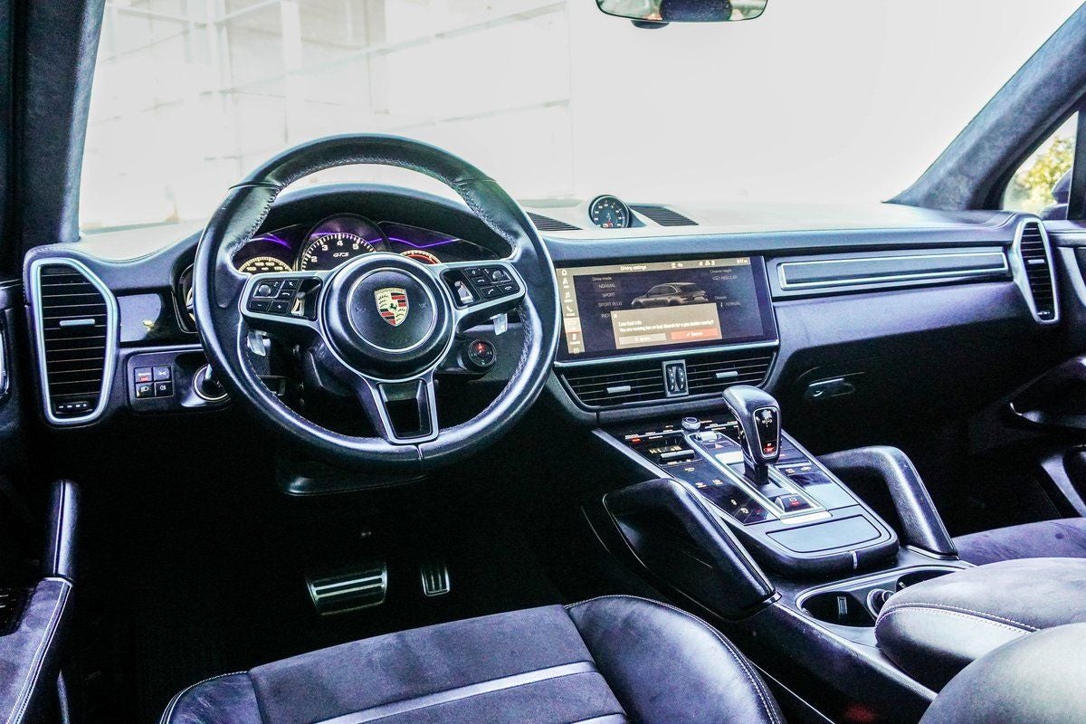 2021 Porsche Cayenne GTS