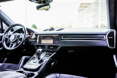 2021 Porsche Cayenne GTS