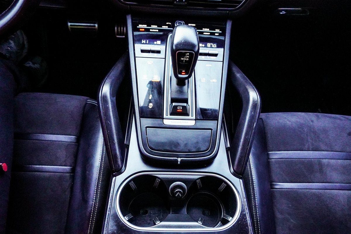 2021 Porsche Cayenne GTS