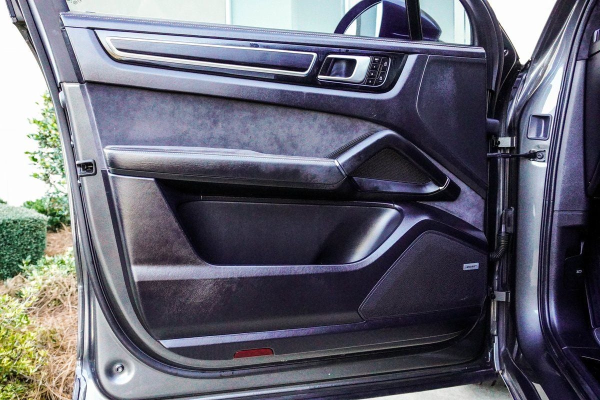 2021 Porsche Cayenne GTS