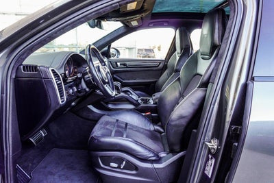 2021 Porsche Cayenne GTS