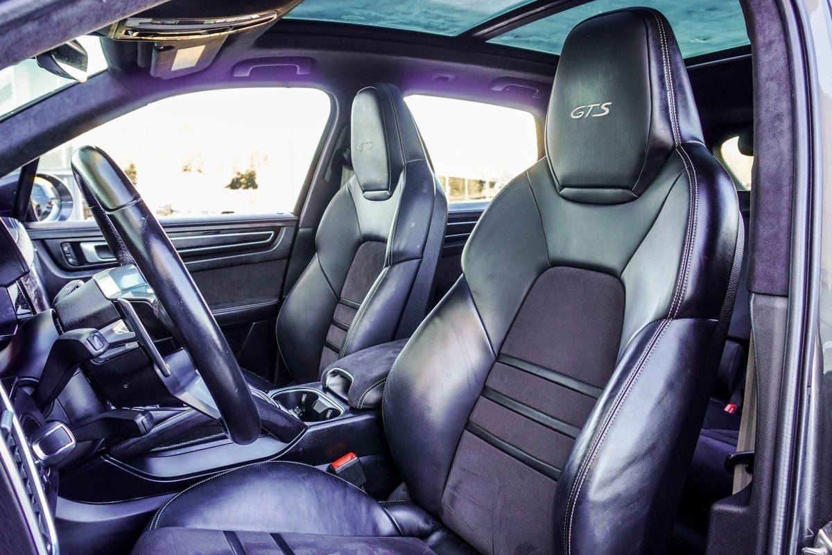 2021 Porsche Cayenne GTS