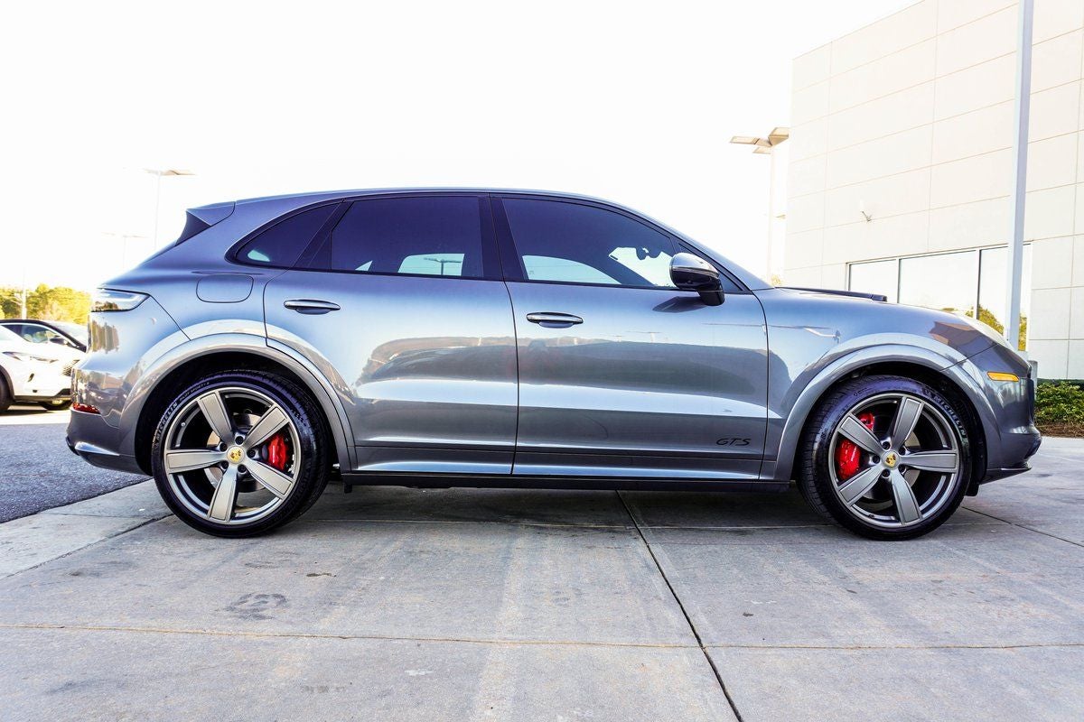 2021 Porsche Cayenne GTS