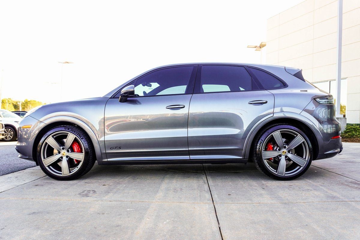 2021 Porsche Cayenne GTS