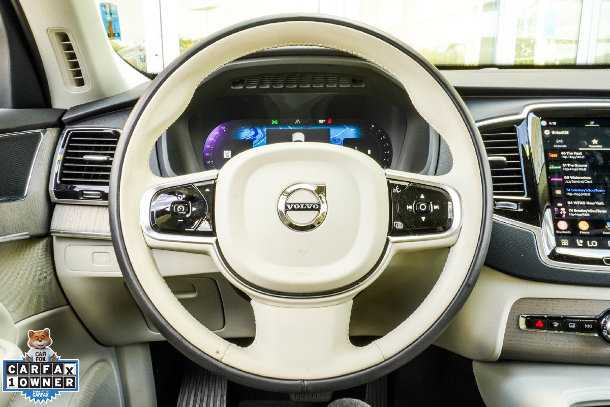 2025 Volvo XC90 B6 Plus 7-Seater