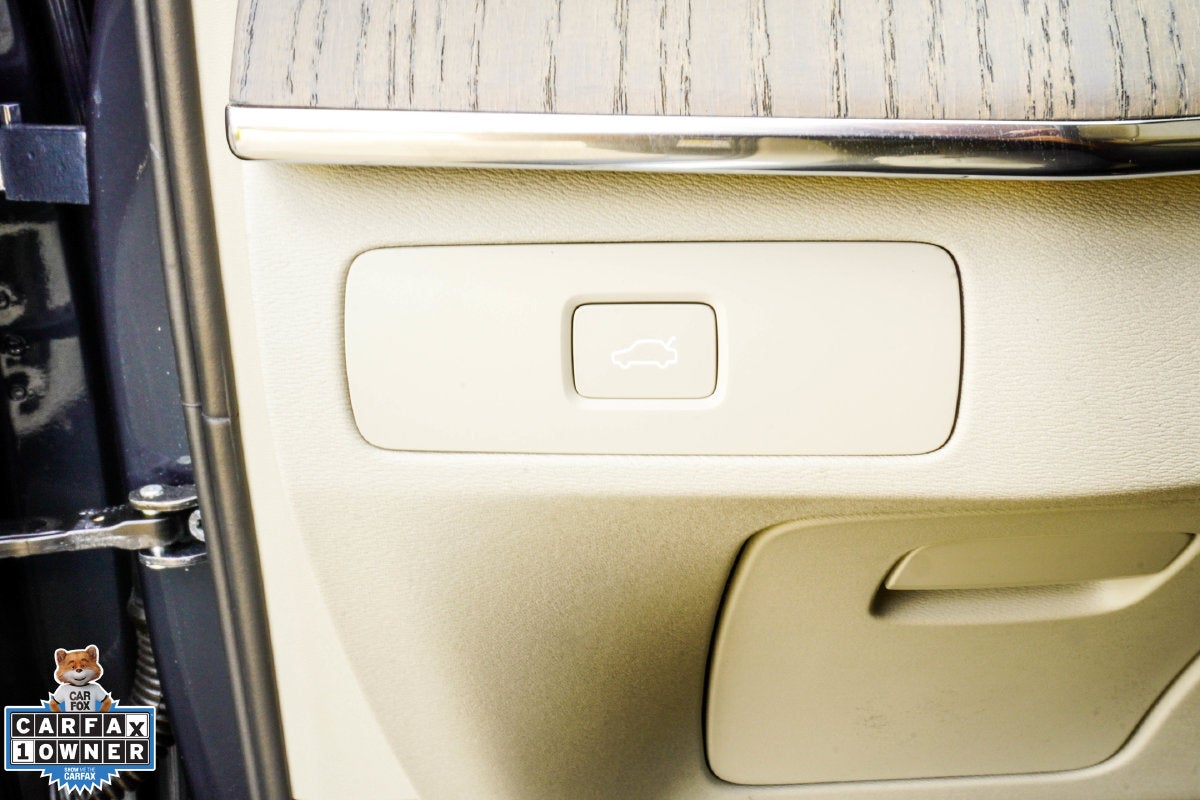 2025 Volvo XC90 B6 Plus 7-Seater