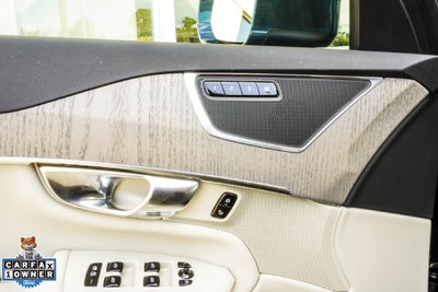 2025 Volvo XC90 B6 Plus 7-Seater