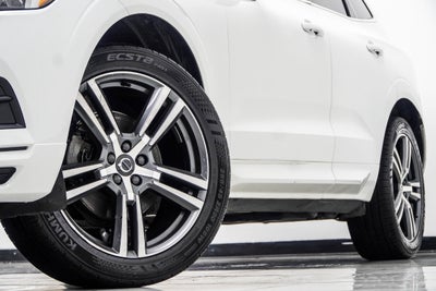 2020 Volvo XC60 T5 Momentum