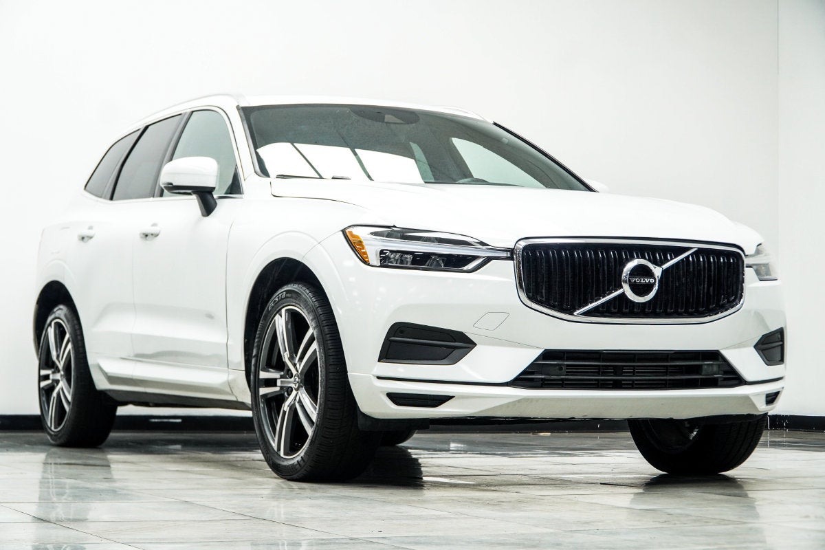 2020 Volvo XC60 T5 Momentum