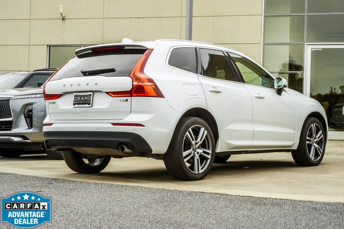2021 Volvo XC60 T5 Momentum