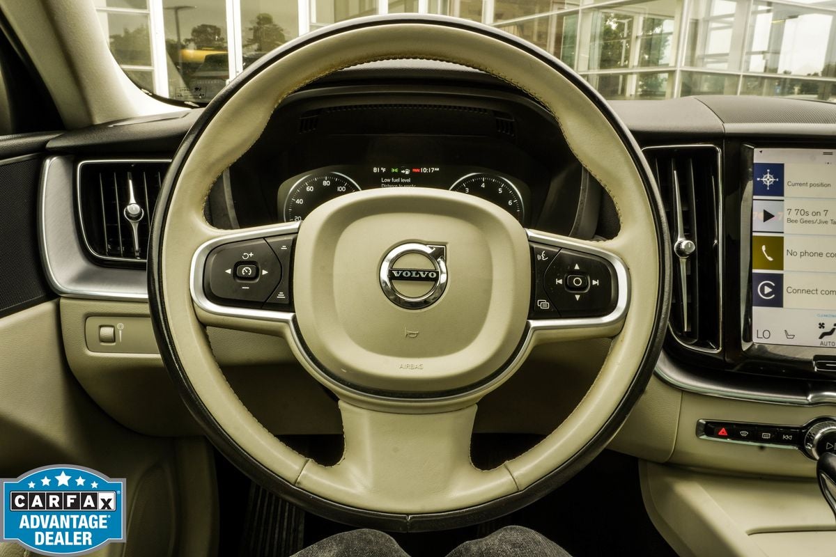 2021 Volvo XC60 T5 Momentum