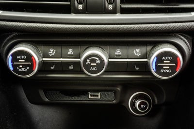 2022 Alfa Romeo Giulia Veloce