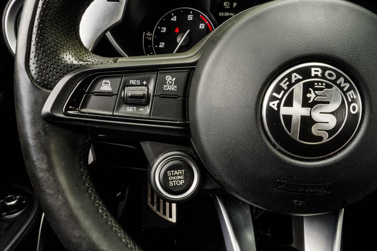2022 Alfa Romeo Giulia Veloce