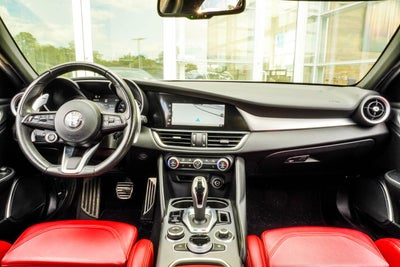 2022 Alfa Romeo Giulia Veloce