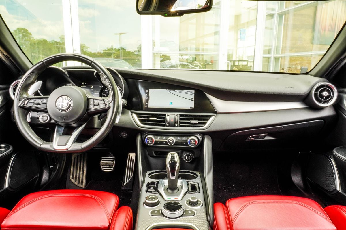 2022 Alfa Romeo Giulia Veloce