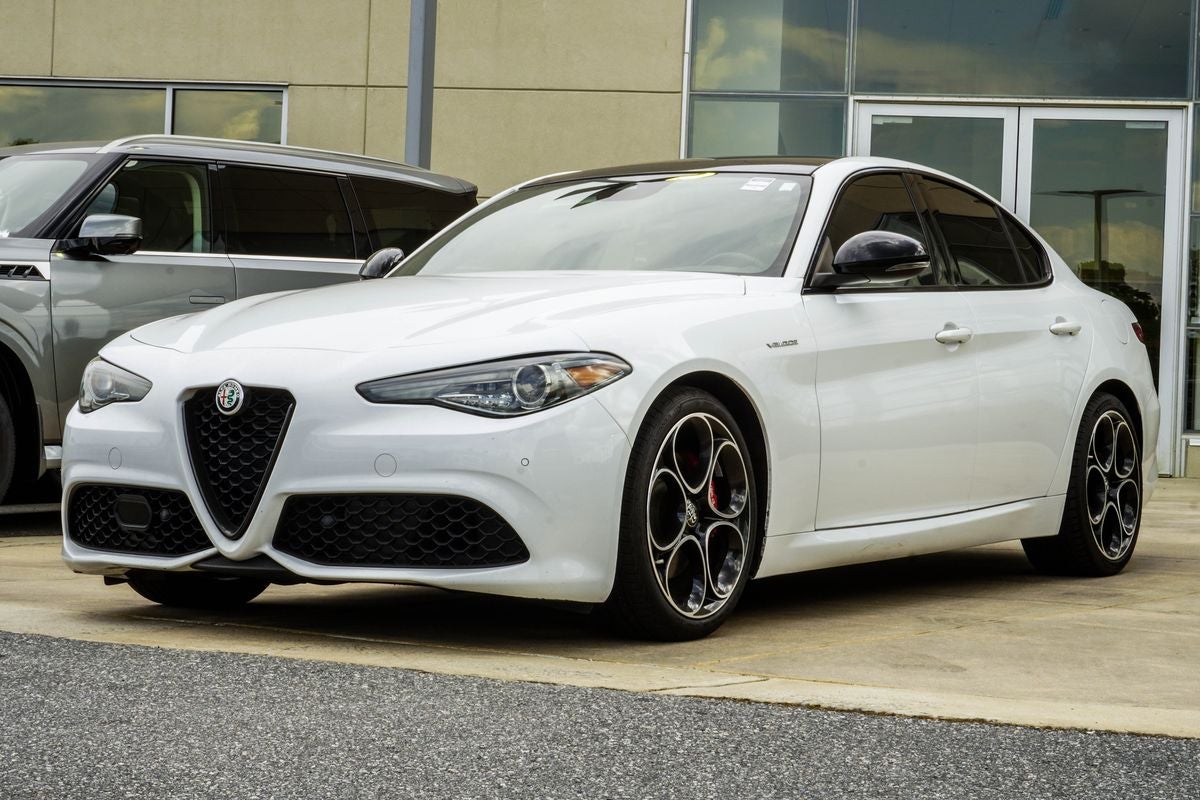 2022 Alfa Romeo Giulia Veloce