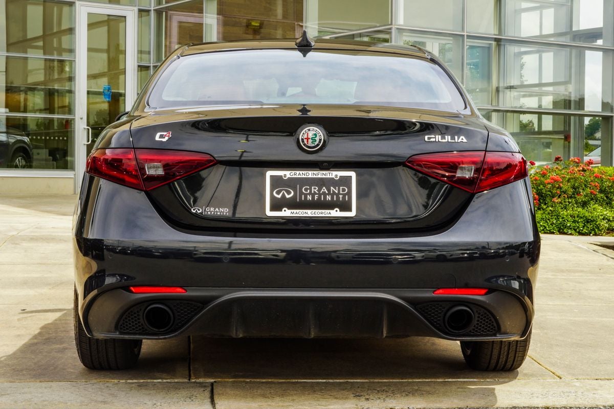 2023 Alfa Romeo Giulia Veloce