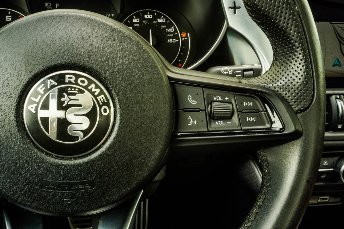 2023 Alfa Romeo Giulia Veloce