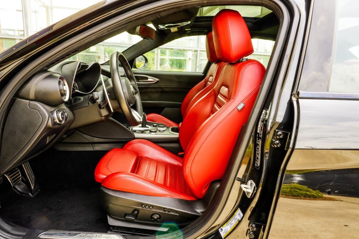 2023 Alfa Romeo Giulia Veloce