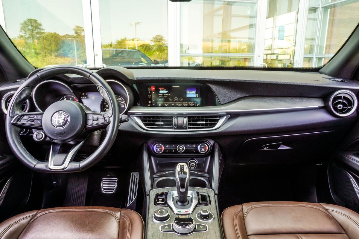 2023 Alfa Romeo Stelvio Ti