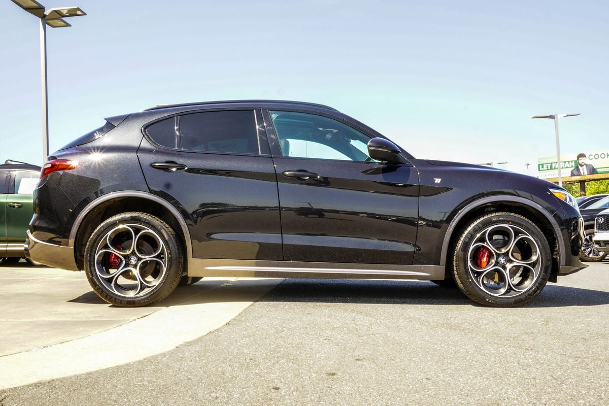 2023 Alfa Romeo Stelvio Ti