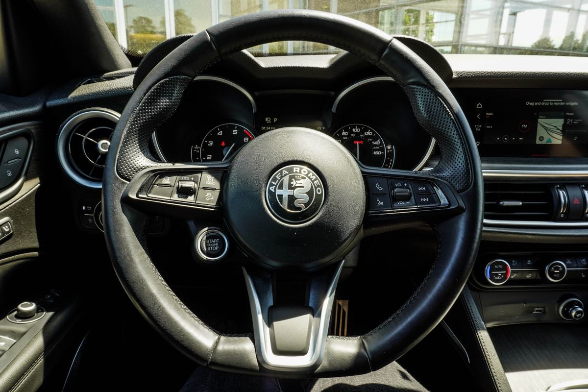 2023 Alfa Romeo Stelvio Ti