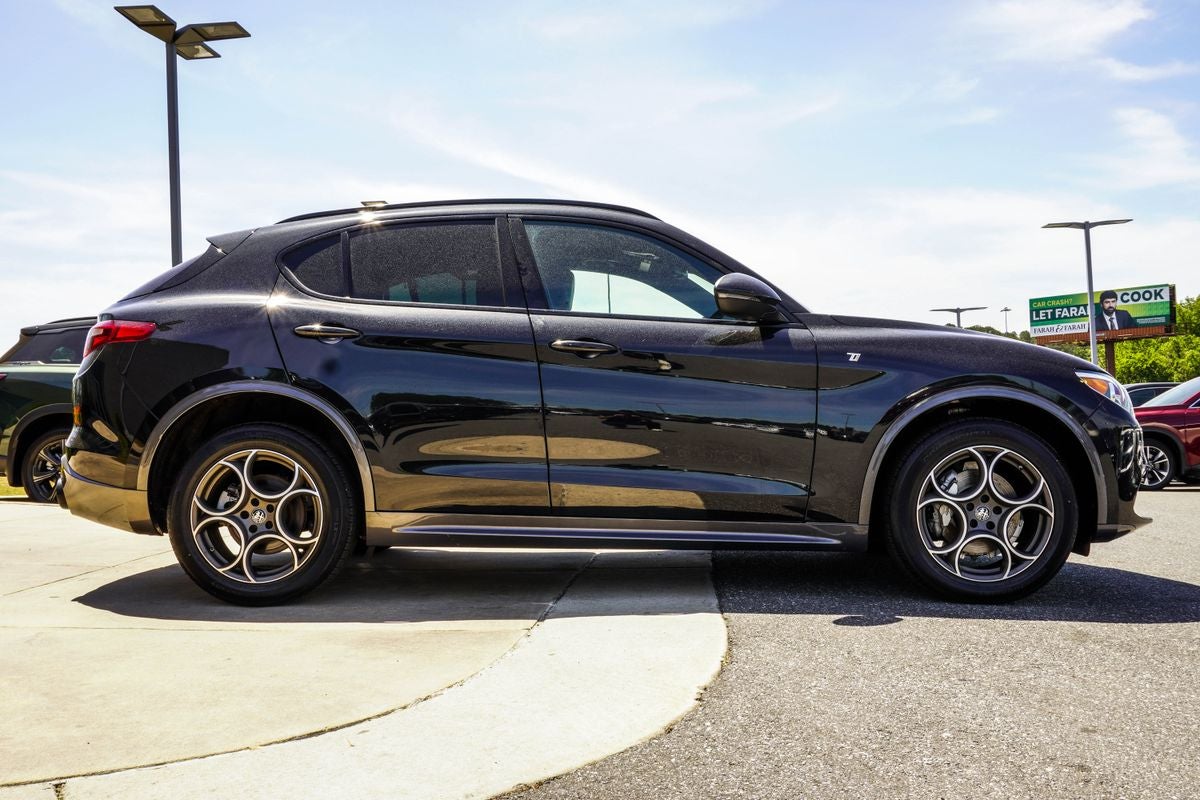 2023 Alfa Romeo Stelvio Ti