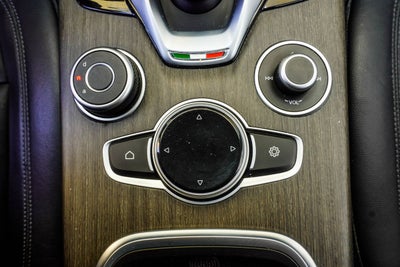 2023 Alfa Romeo Stelvio Ti