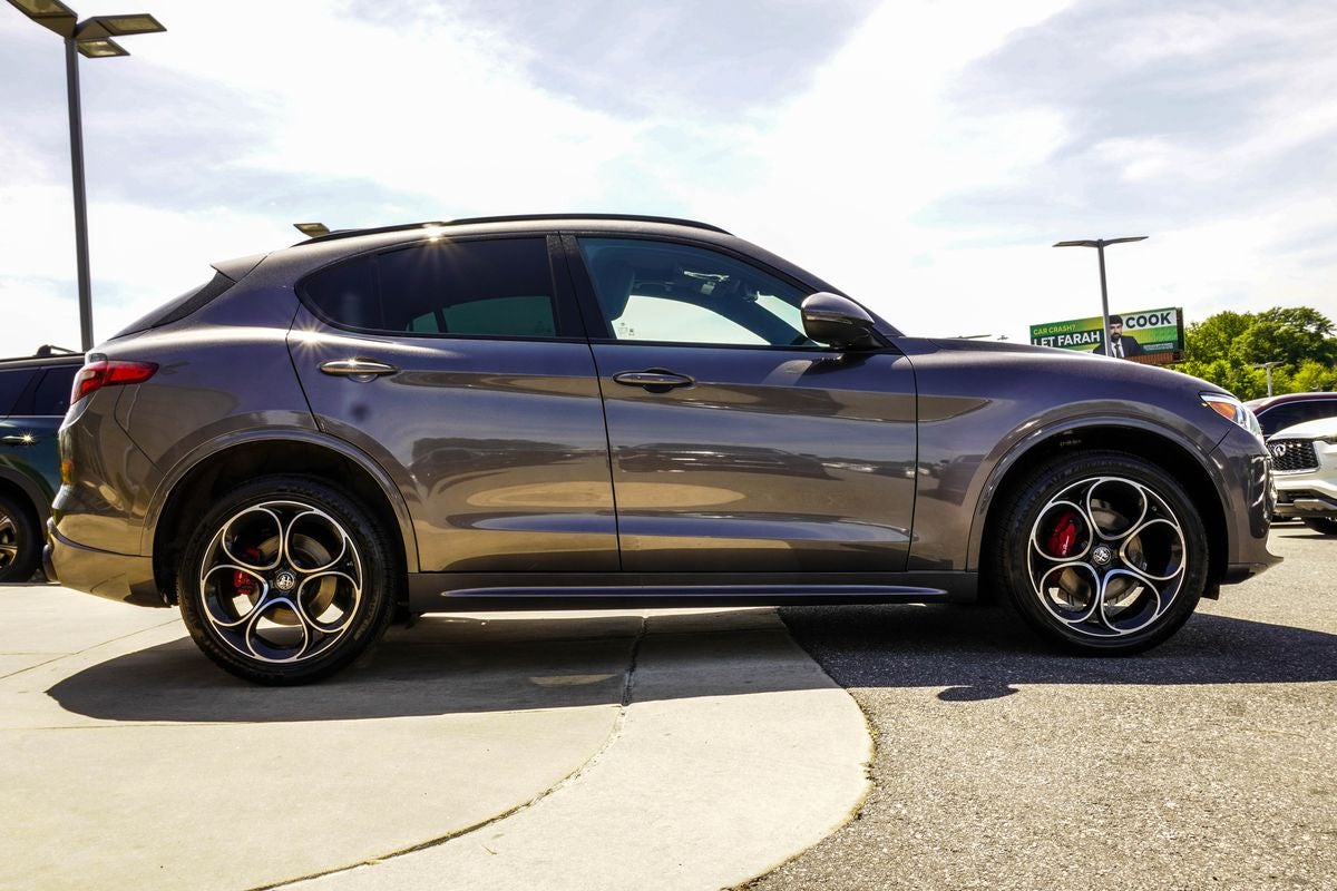 2023 Alfa Romeo Stelvio Ti