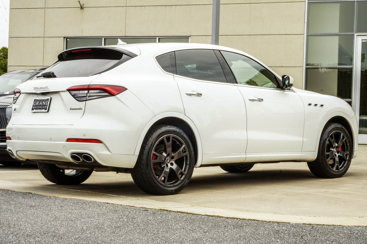 2021 Maserati Levante Base
