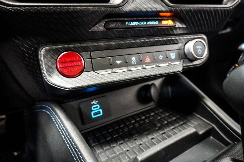 2024 Ford Mustang Dark Horse