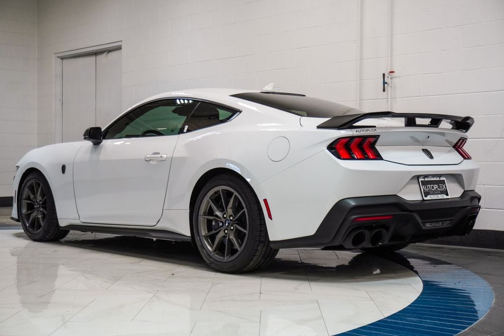 2024 Ford Mustang Dark Horse