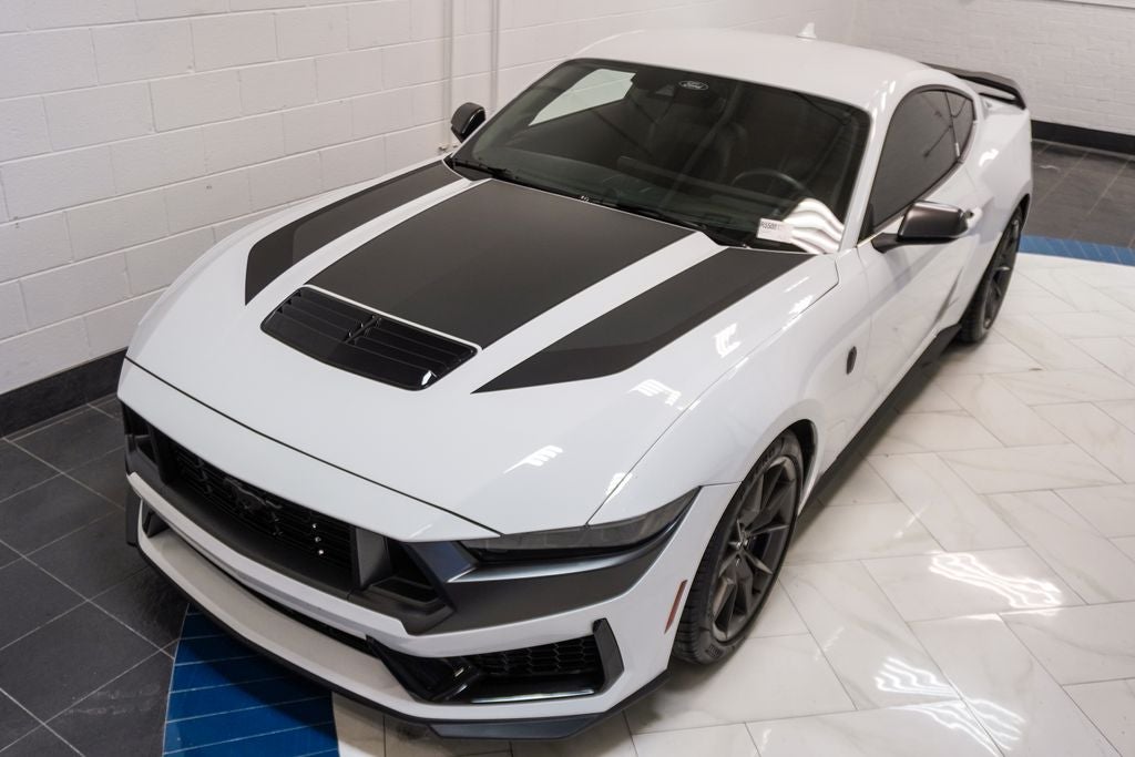 2024 Ford Mustang Dark Horse