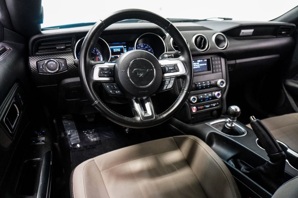 2019 Ford Mustang EcoBoost