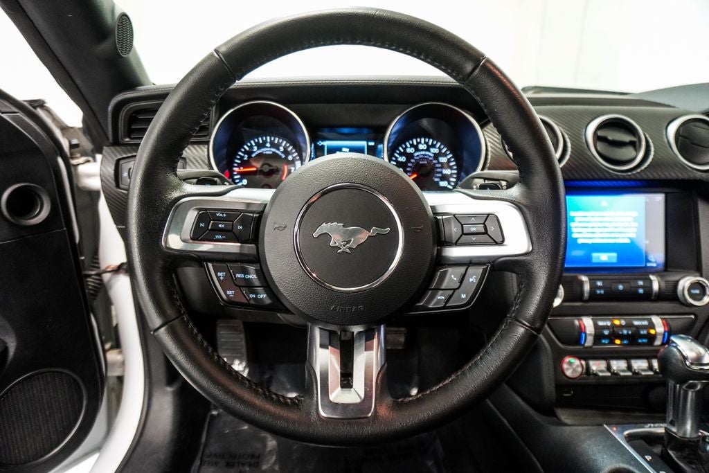 2021 Ford Mustang EcoBoost
