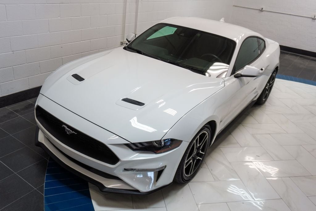 2021 Ford Mustang EcoBoost