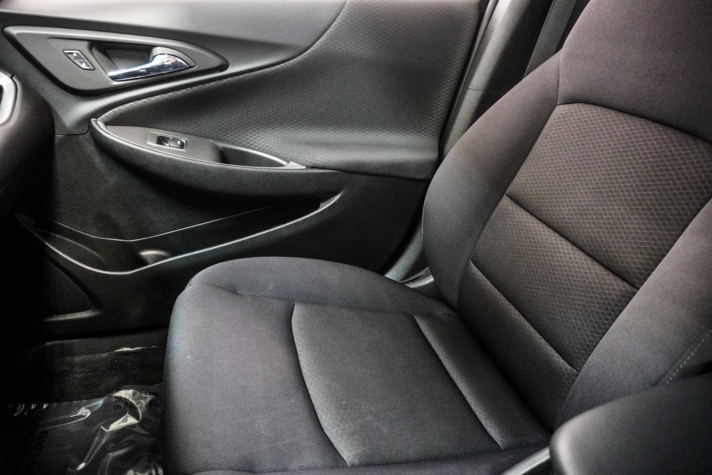 2023 Chevrolet Malibu RS