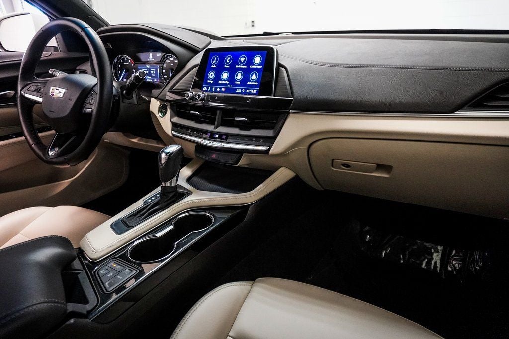 2020 Cadillac CT4 Luxury