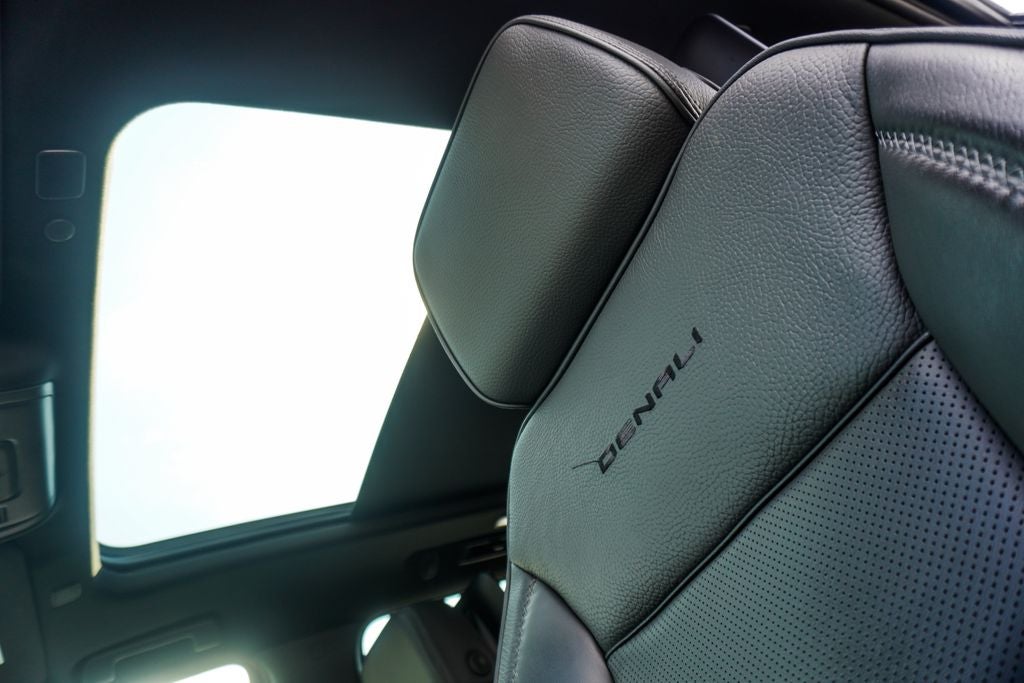 2024 GMC Yukon XL Denali